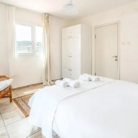 Lejlighed Seafront Duplex With Garden In Ayvalik