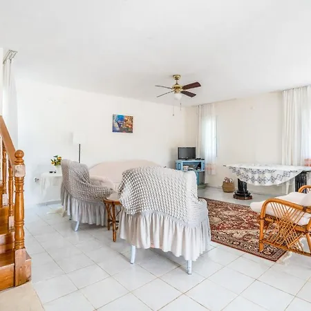 Seafront Duplex With Garden In Ayvalik Lejlighed Sefacamlik